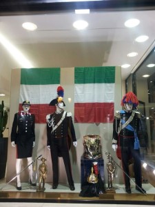 uniformi carabinieri