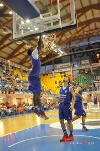 enel basket matera canestro