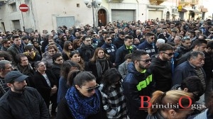 funerale leo orlandino folla