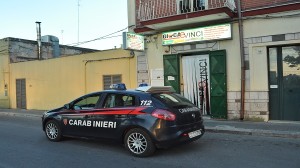rapina gioca e vinci rione perrino brindisi