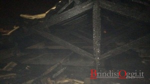incendio interni chiesa francavilla 2