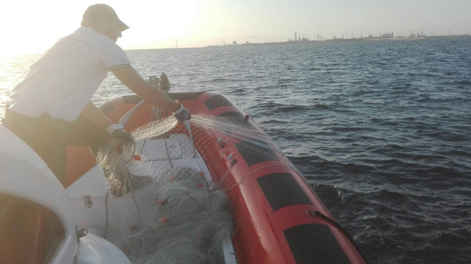 pesca illegale capitaneria guardia costiera