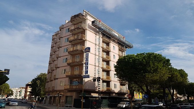 hotel mediterraneo