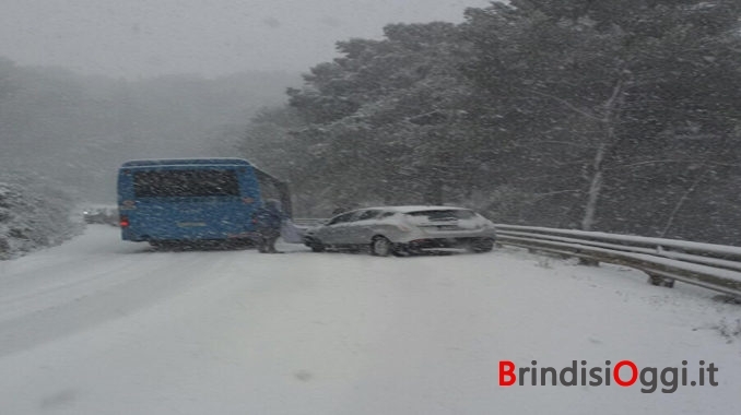 cisternino neve incidente