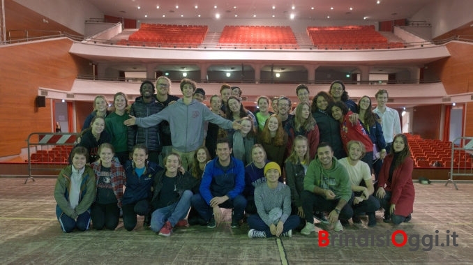 Il cast di Viva la Gente a Brindisi