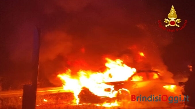 incendio auto (1)